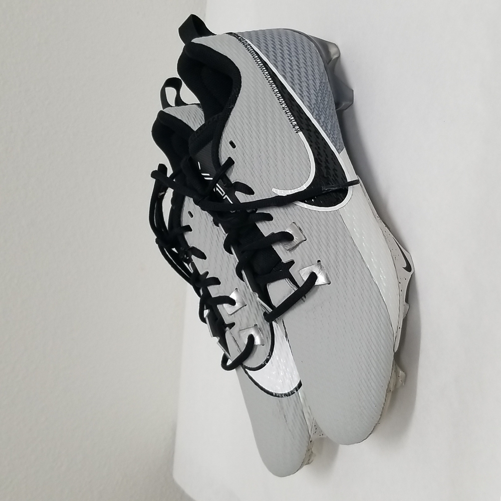 Mens soccer shoes.